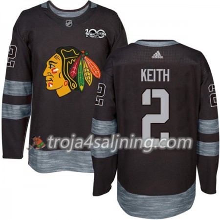 Chicago Blackhawks tröja Duncan Keith 2 1917-2017 100th Anniversary Adidas Svart Authentic - NHL Tröjor Herr Chicago Blackhawks tröja Duncan Keith 2 1917-2017 100th Anniversary Adidas Svart Authentic - NHL Tröjor Herr